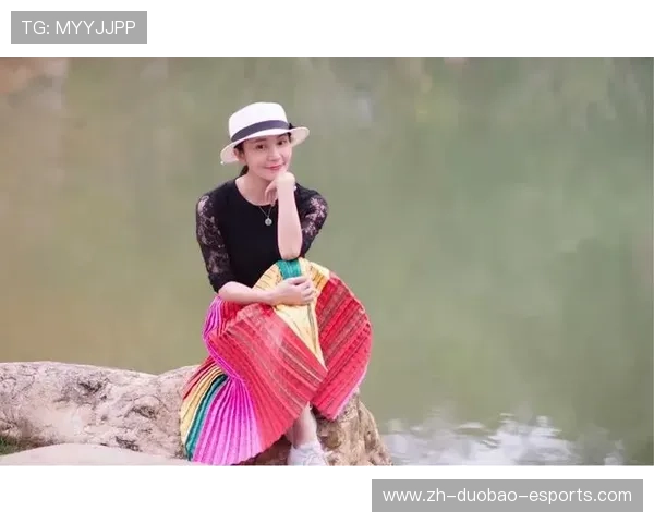 女足球星魅力尽显高清壁纸,展现力量与优雅的完美结合 女足球星魅力尽显高清壁纸,展现力量与优雅的完美结合